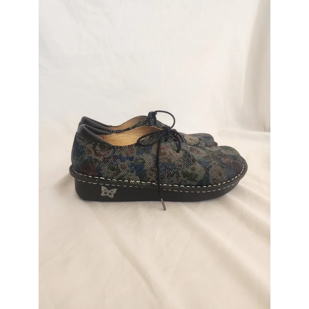 Alegria Brenna Leather Lace Up Oxfords Floral Dot Comfort Size 35 US 5 BRE-509